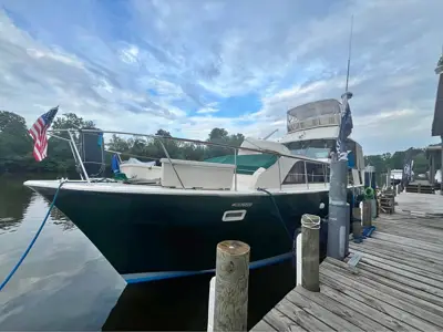 1977 Hatteras 43 Double Cabin