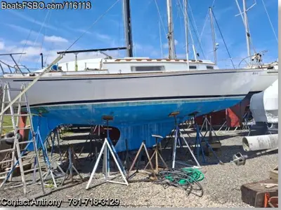 1975 Sabre 28 — 28ft