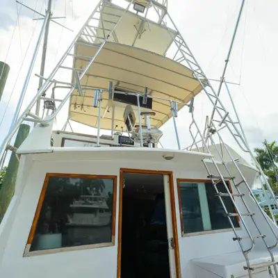 1977 Hatteras 46