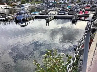 Lake sunapee Harbor Boat Slip