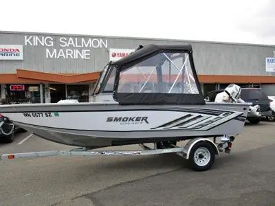 2022 Smoker Craft Pro Tracer Fishing Boat