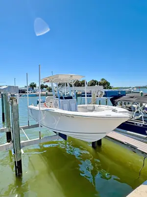 2020 Sea Fox 248 Commander