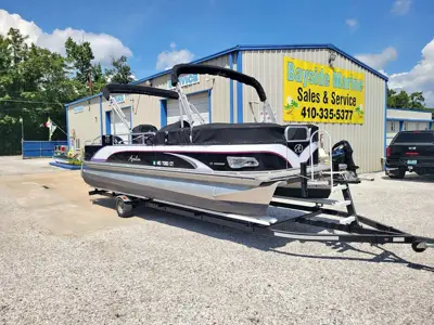 2016 Avalon Offshore.