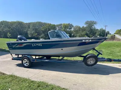 2005 Lund Fisherman Adventure 1800