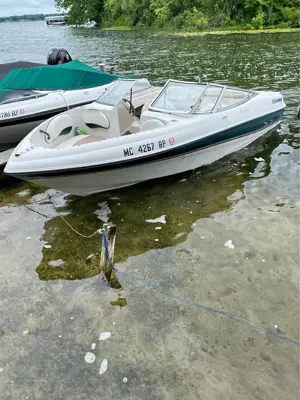 1998 Four winns horizon