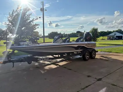 2021 Nitro z-20