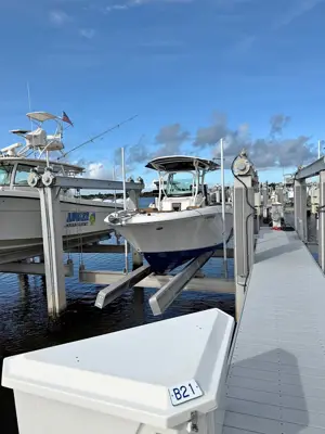 2019 Wellcraft 262 Fisherman Center Console