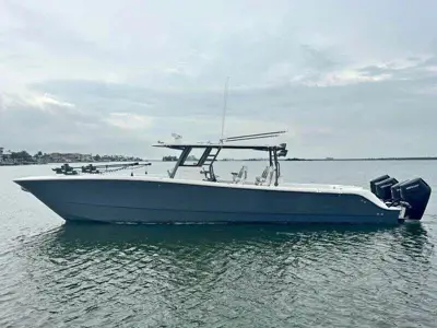 2023 INVINCIBLE 46 CAT