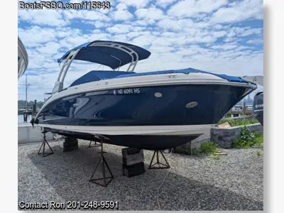 2021 Sea Ray SDX 270 — 27ft