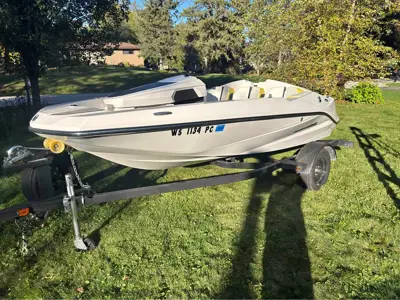 Scarab 165 Ghost Jet Boat