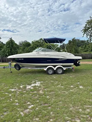 2006 Sea Ray 200 sundeck, 21 ft