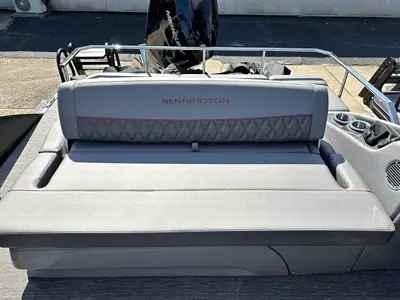 2024 Bennington 25 RSBWA