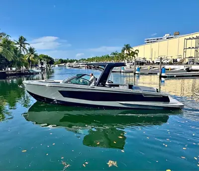2023 Aviara AV32