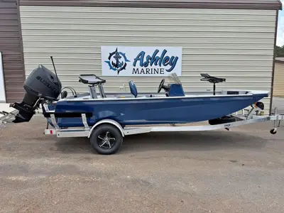 2027 Thor Lake Hammer 1900 SC 115HP SS