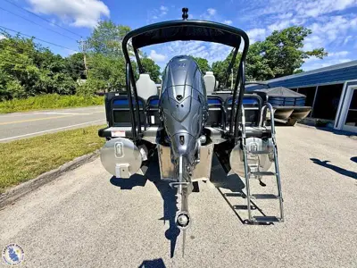 2027 Premier 230 Solaris RS