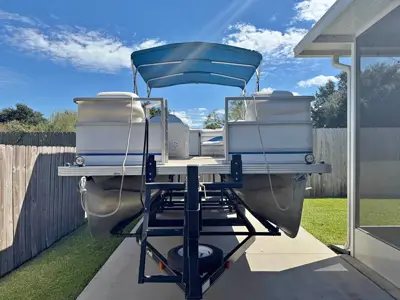 2007 Maurell Sunset Bay