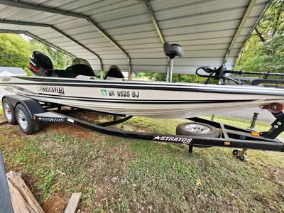 2005 Stratos 201 Pro XL Bass Boat