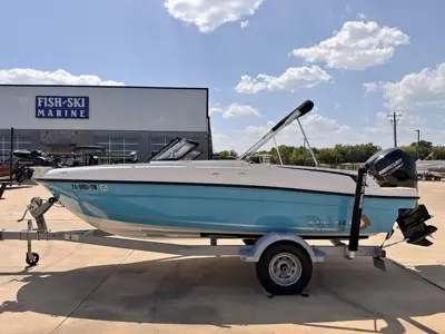 2024 Bayliner | VR4 OB | Extreme low hours