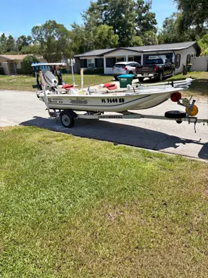 2016 Carolina skiff 15’ tiller
