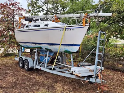 Capri 26 Sailboat