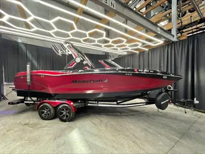 2022 Mastercraft X24