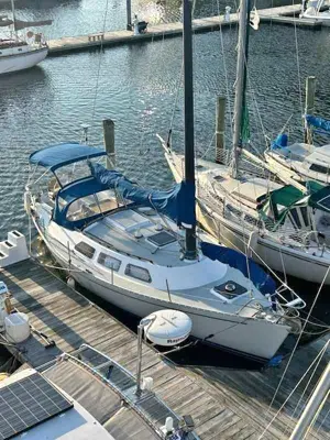 1985 32' Freedom Sailboat
