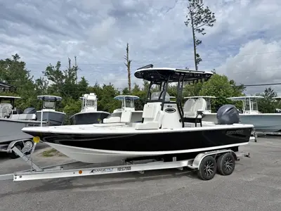 2026 Sea Pro 230 Bay with YAMAHA 200 0 Hours