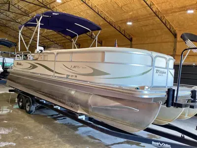 2006 Triton 25