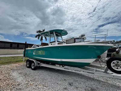 2021 Seahunt 255 ultra se