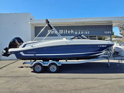 2022 Bayliner VR6 (22' open bow)