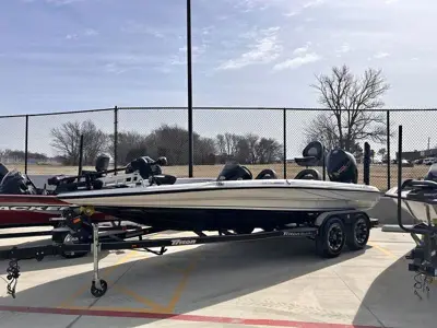 2020 Triton Boats 20 trx patriot