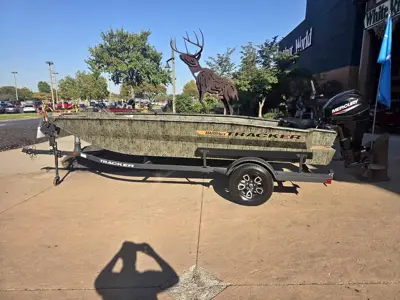 2027 TRACKER 1756 t marsh