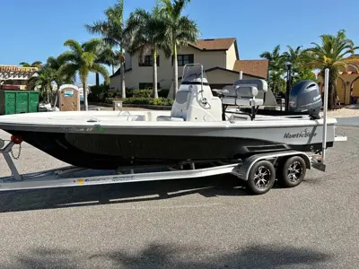 2022 Nautic Star 21XTS