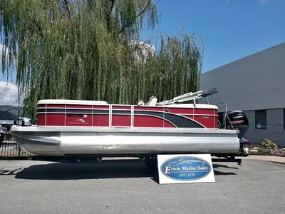 2019 Bennington 22SSR