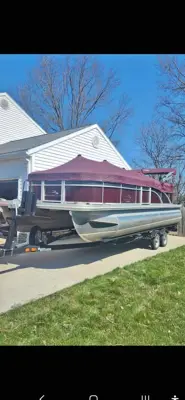 Bennington 22SSRXP Premium Boat