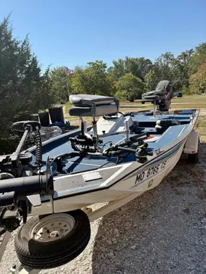Lowe boat