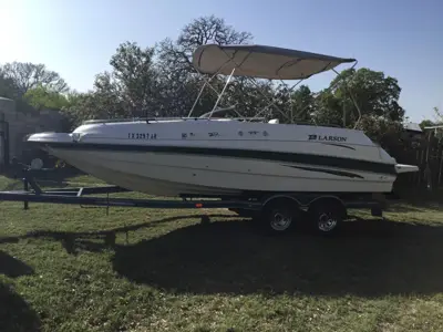 Larson 21 Ft 5.7Eng Rebuild Take a Offer