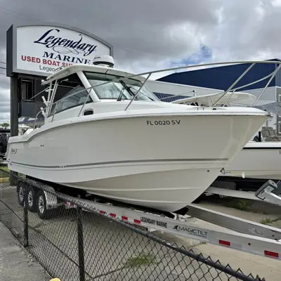 2021 Boston Whaler 285 Conquest