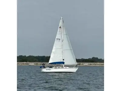 30' Catalina 30
