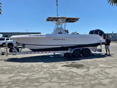 2006 Donzi 26 ZF Center Console