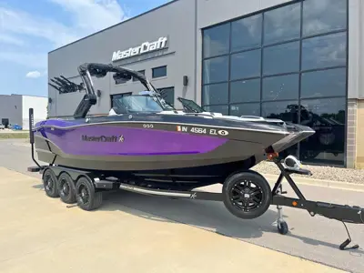 2023 MasterCraft X24