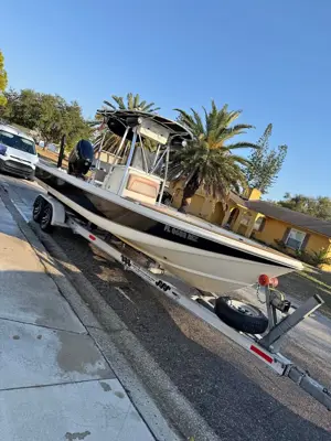 2005 Scout 240 bay
