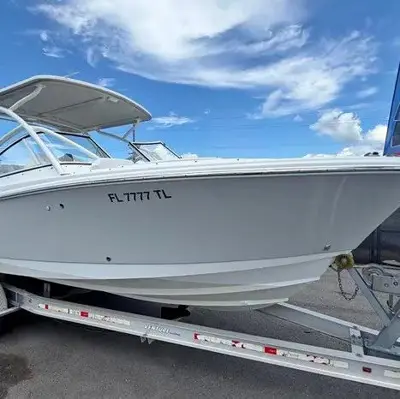 2023 Edgewater 248CX Crossover