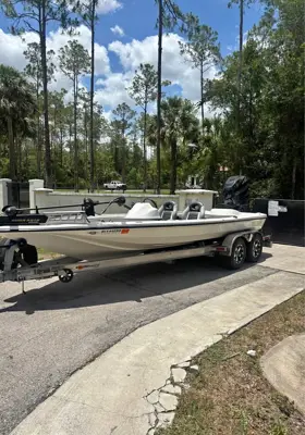 2013 20’1 Big O tournament boat Mercury 300 XS