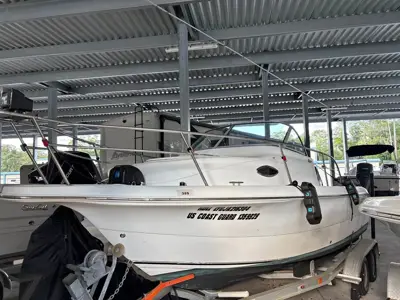 2004 Sea Fox BOAT 21ft w/ cuddy cabin