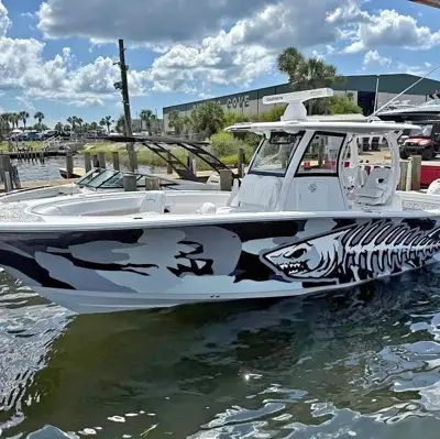 2023 Sportsman 322 Open **BRING OFFERS**