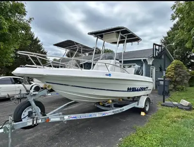 Wellcraft 190CCF Center Console Boat