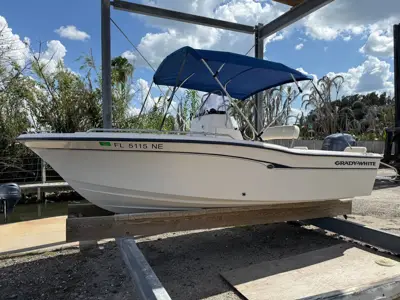 2005 GRADY-WHITE SPORTSMAN 180 IN GREAT CONDITION