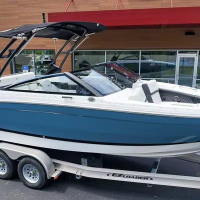 2026 Cobalt R4 Coastal Edition