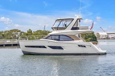 2018 CARVER C40